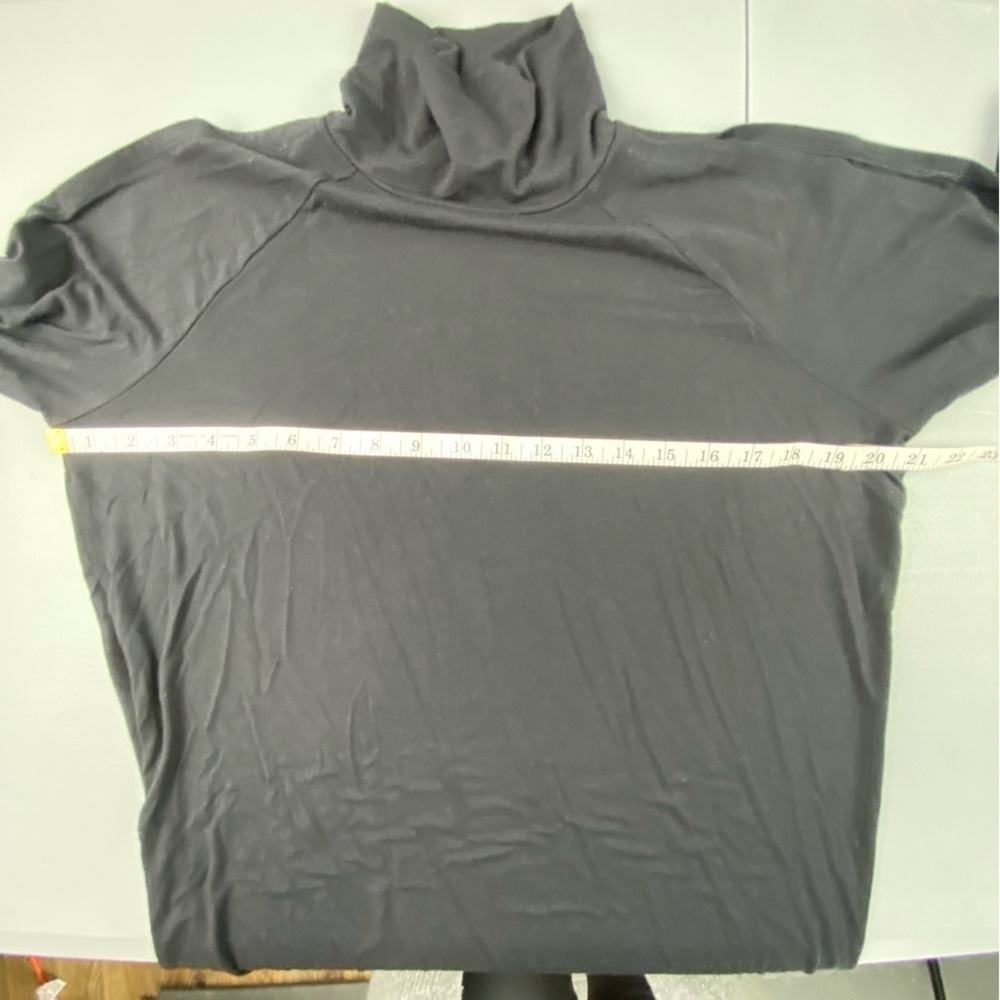 Athleta Women's Black Long Sleeve Cold Shoulder Turtleneck Top Sz Medium - Picture 8 of 14